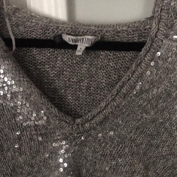 Sweater - Picture 3 of 4